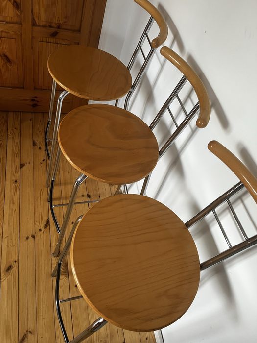 Hokery krzesła komplet