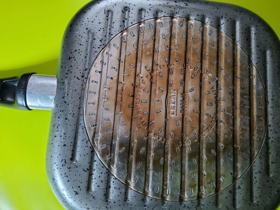 Frigideira de indução quadrada  - 26 cm - marca Celar