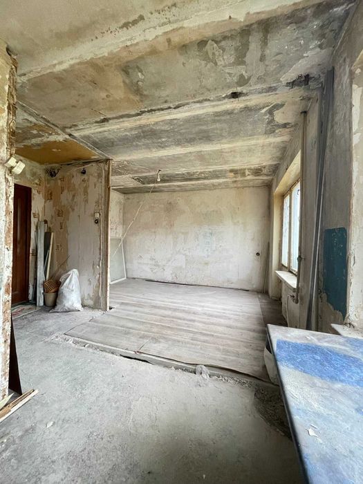 Продам 1 ком. квартиру ул. Николая Руденко ( Войцеховича) 112