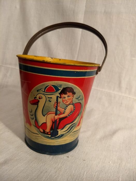 Balde em Lata de praia criança - Anos 1940 (?)