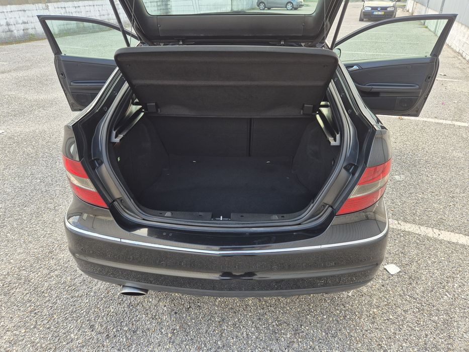 Mercedes Benz c220 cdi