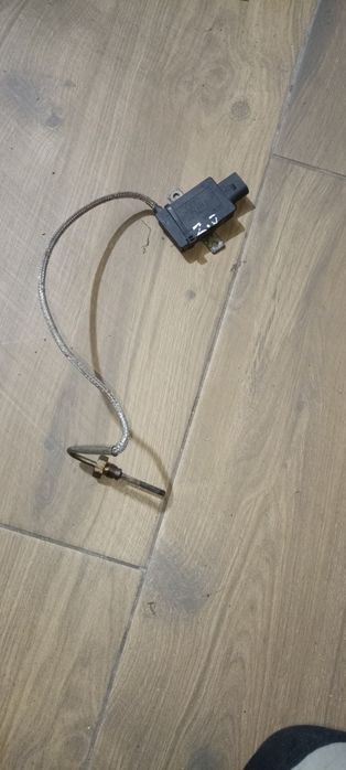 Czujnik temperatury spalin audi A6 C5 2.7 biturbo