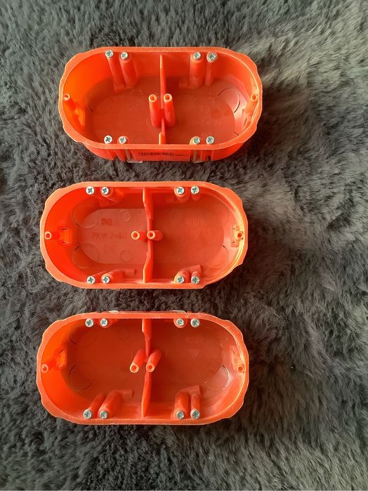 Puszki podwójne do płyty GK