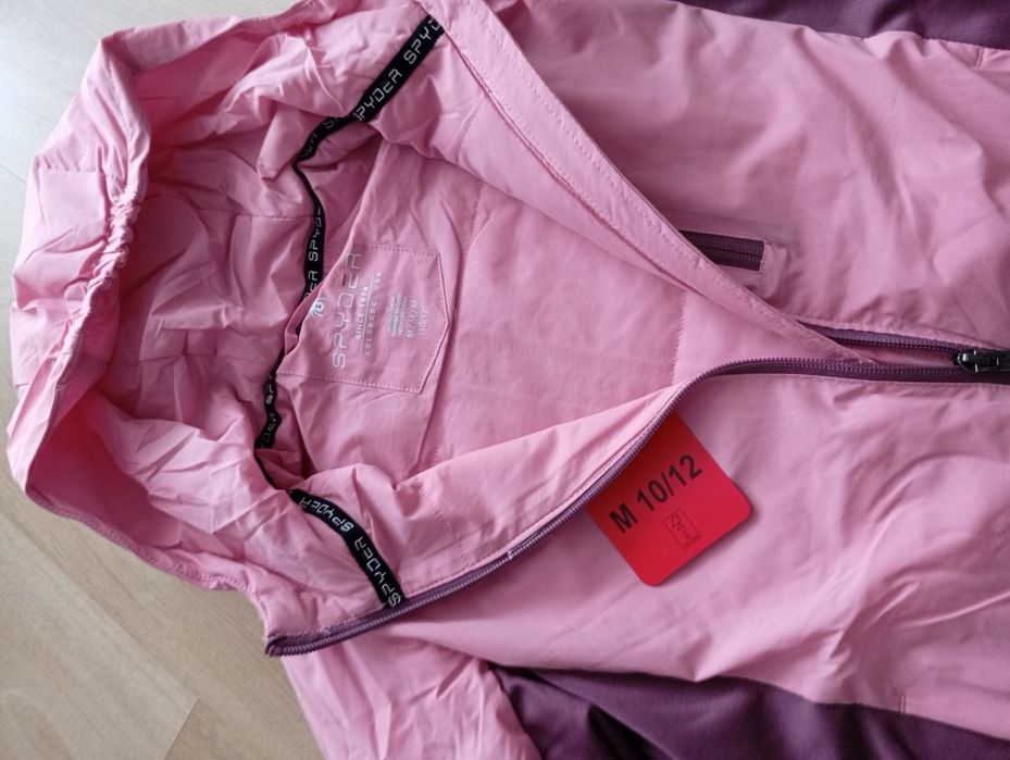 Dwie kurtki zestaw dla bliźniacze 140 wiosna jesień z kapturem