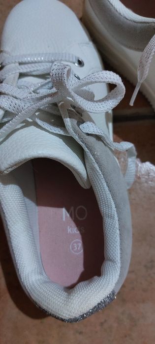 Sapatilhas novas
