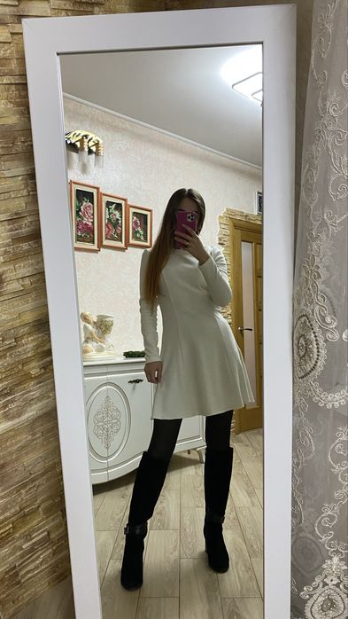 Сукня трикотажна