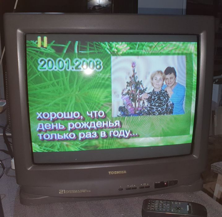 Продам телевизор дешево Тошіба