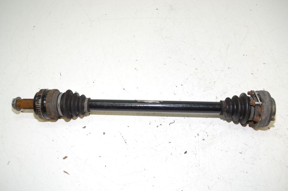 BMW E90 E92 E93 318i 320i N43 Półoś tylna tył prawa 7525822