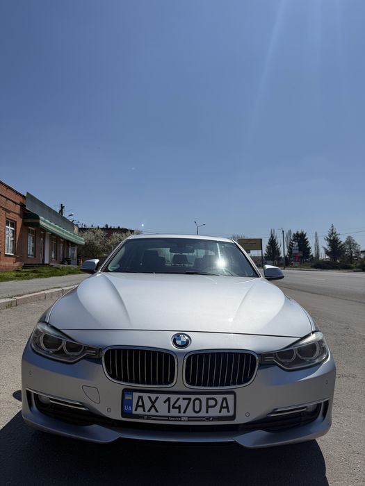 Bmw 328d f30 109 тыс. км  Harman Kardon  ИДЕАЛ
