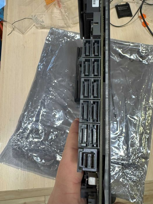 Asus ROG Rampage V edition 10