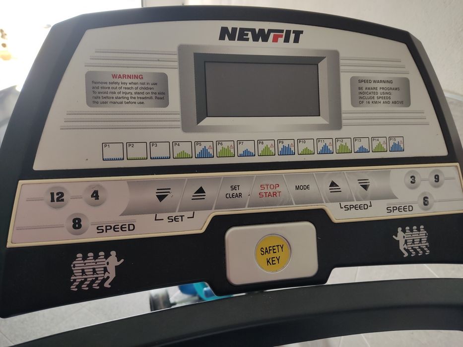 Treadmill474769215141324801