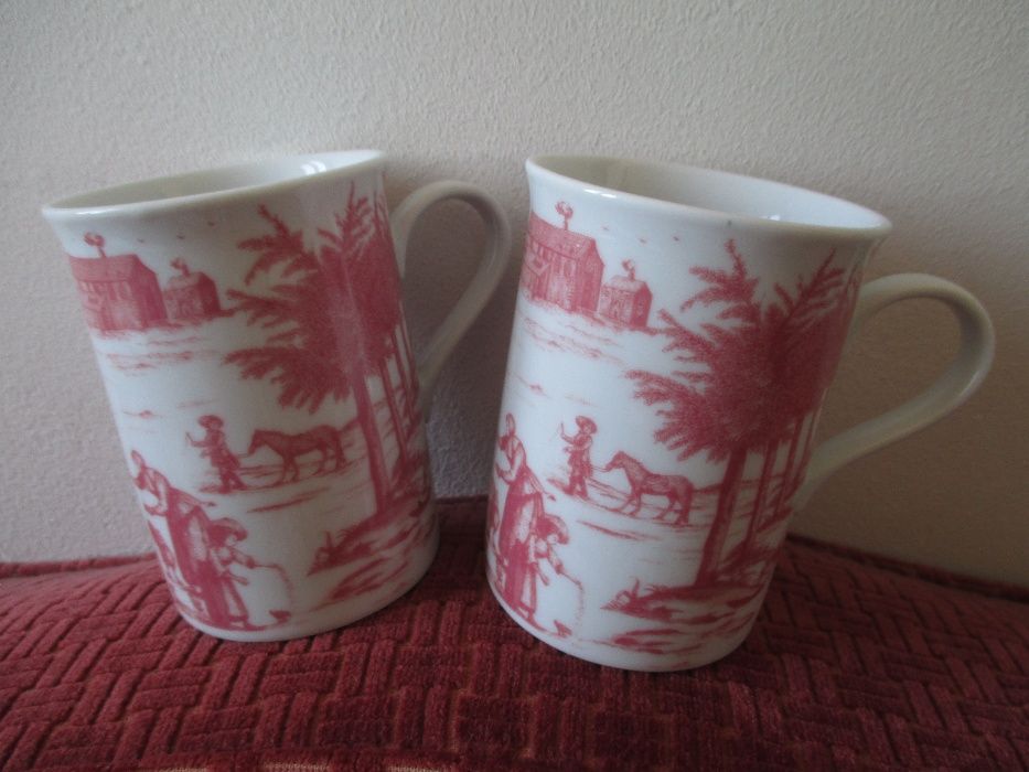 Duas Canecas de "Porcelaine Véritable" NOVAS com imagens pintadas.