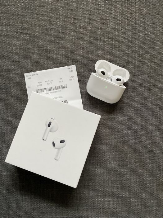 Airpods 3 com carregamento por indução para venda com caixa e garantia
