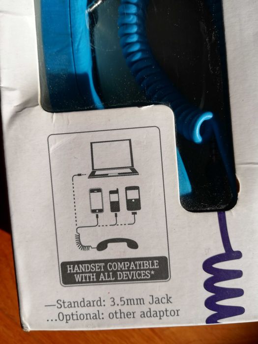 Acessório "retro" para telemóvel