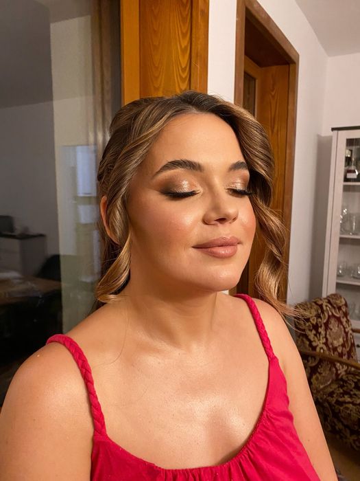 Profesjonalny Makijaż, Fryzury, Dojazd- Dobre Ceny