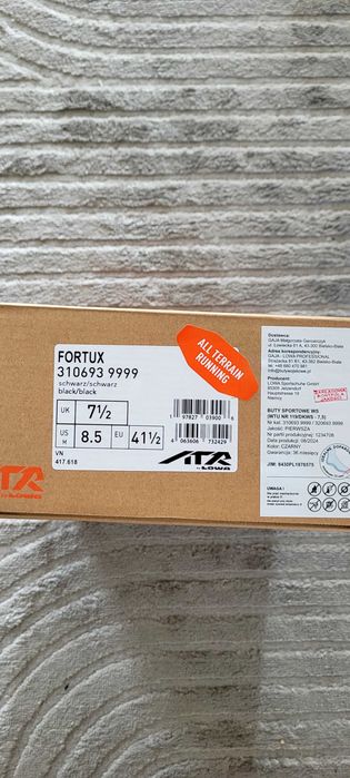 Buty LOWA czarne