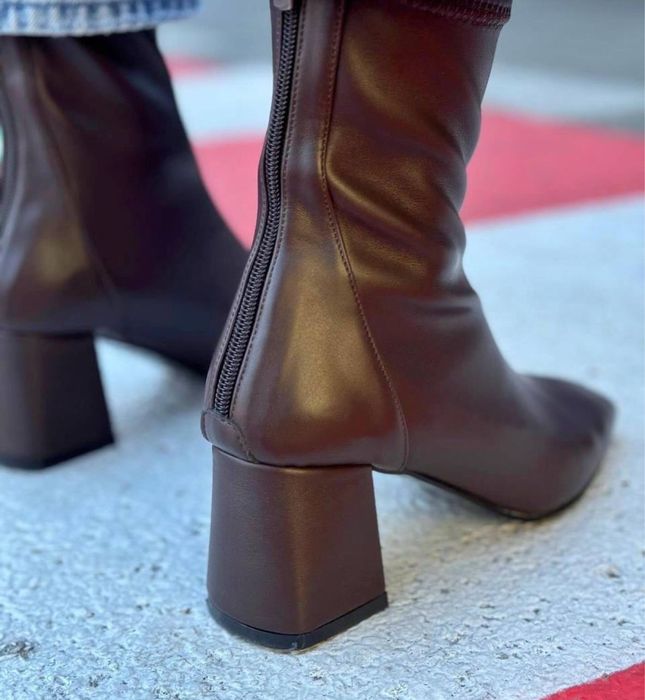 Ботильони на стійкому каблуку