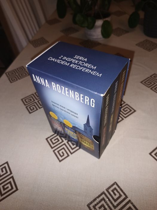 Seria książek Anny Rosenberg