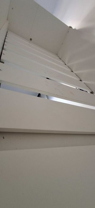 Cama alta SMASTAD bom estado