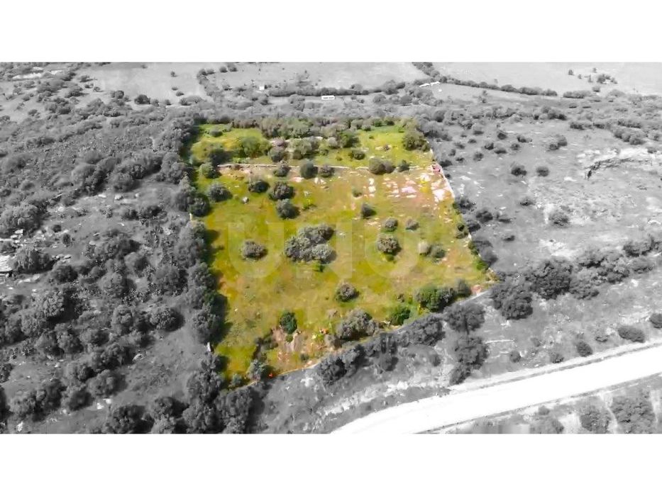 Terreno na Encosta do Castelo de Monsaraz — Monsaraz, Évora