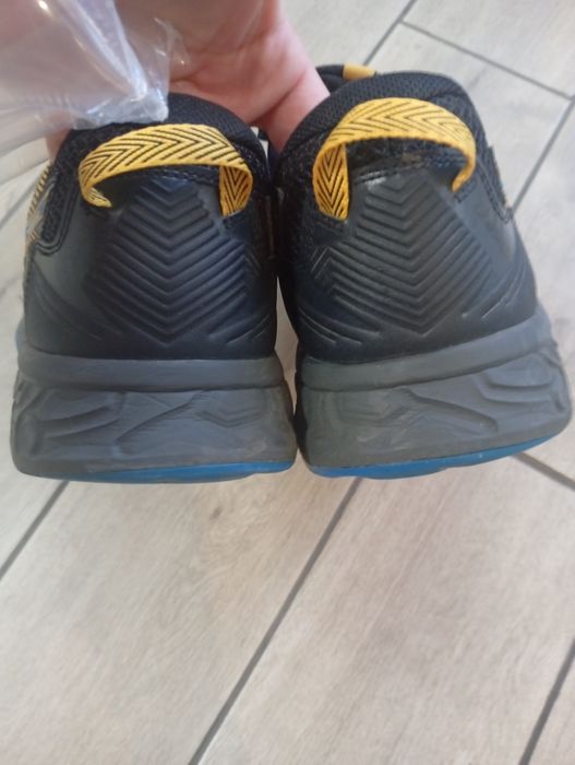 Кросівки asics,gore-tex,gel-sonoma(700)