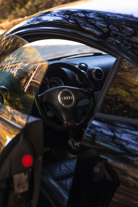Audi TT 1.8t - Apenas 167.000Kms