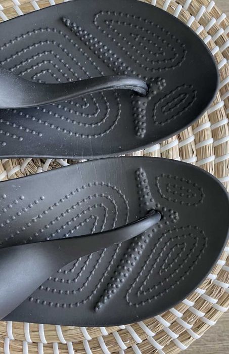 Crocs japonki serena flip black W8 38/39