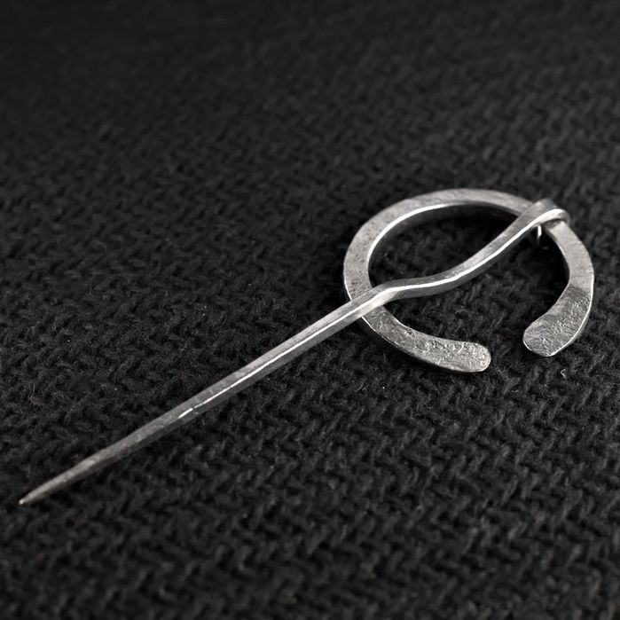 Fibula do płaszcza - zapinka do rekonstrukcji wczesnego średniowiecza