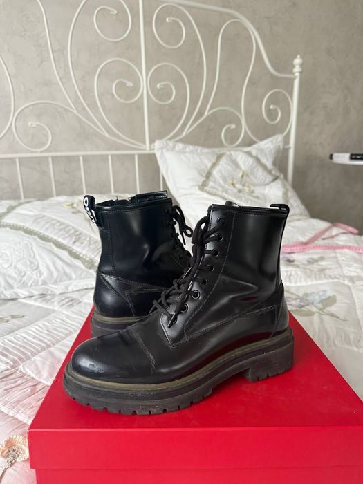 Чоботи Hugo Boss