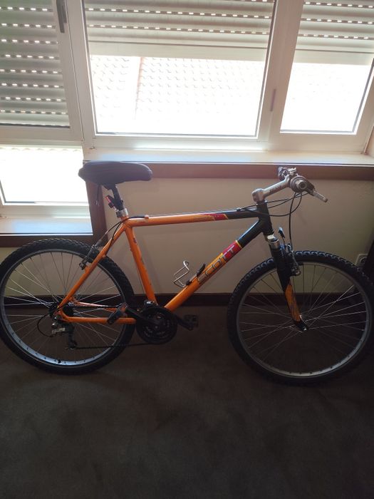 Bicicleta Scott Summit 7005 com extras