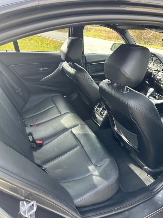 Bmw F30 330e Mpakiet