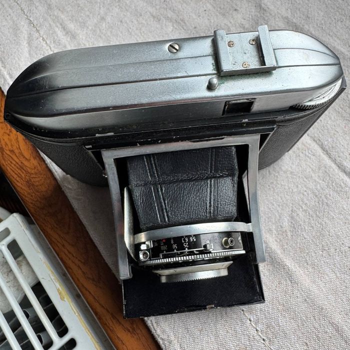 Aparat fotograficzny Nixette/ Nixon 120 Retro