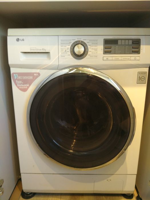 Пральна машина LG F1073ND