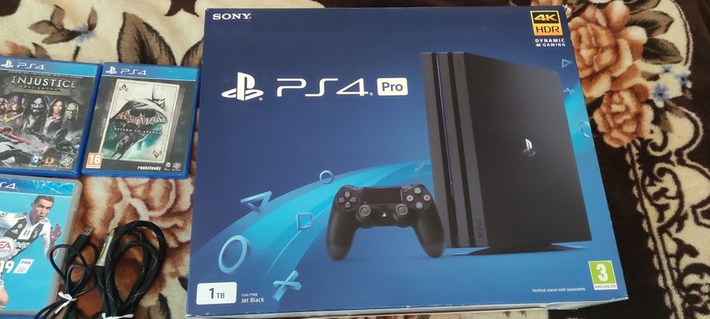 Konsola Ps4 pro stan bdb