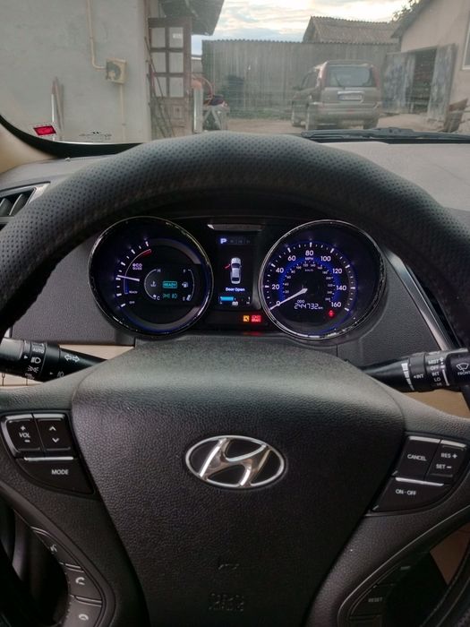 SONATA 2.4 hibrib