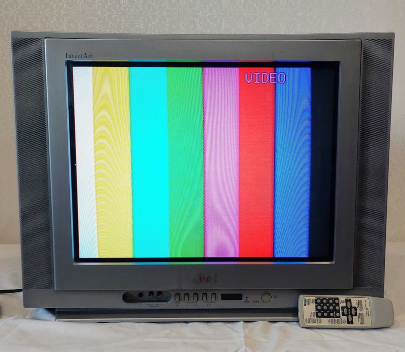 Телевізор JVC AV-2105EE у гарному робочому стані