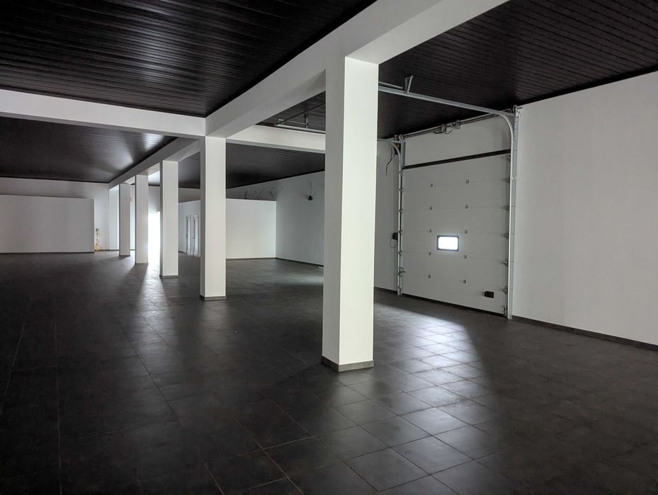 Комерційне приміщення на вул. Миколи Сціборського 33, площа 410 кв.м