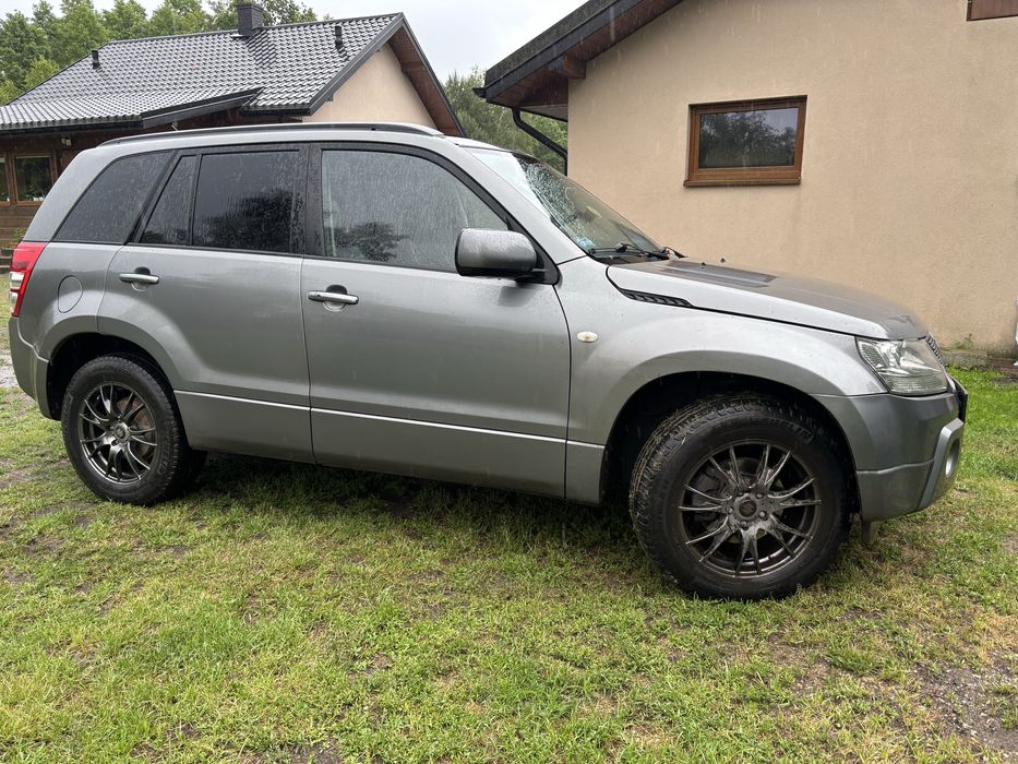 Grand Vitara 2.0