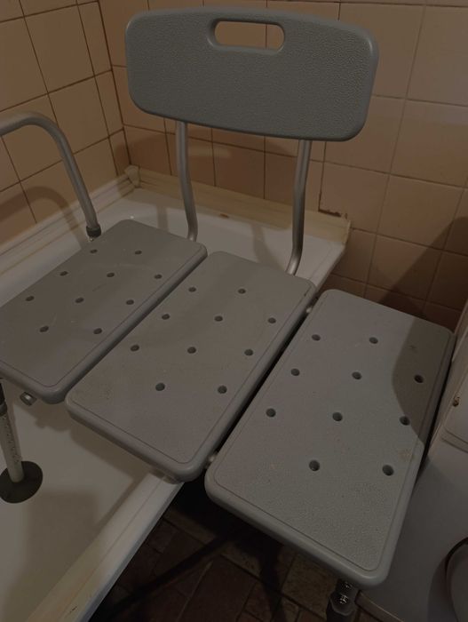Krzeslo na wanne, dla chorych, nowe