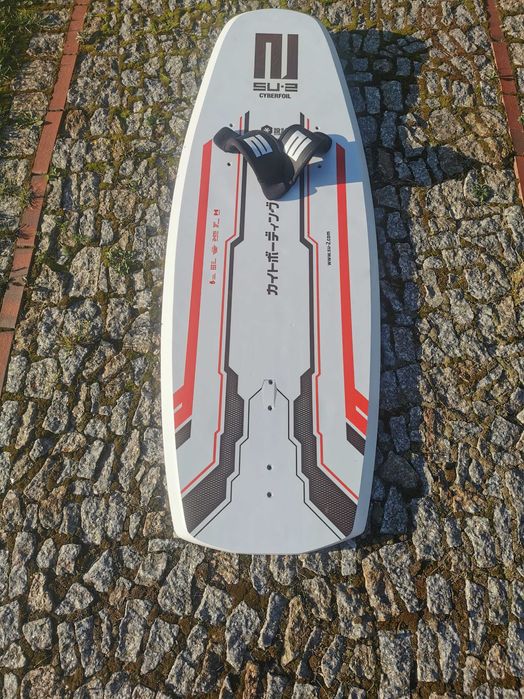 Deska kite foil Su2 cyber 131 cm (4'3,5'')  obj.18 litrów
