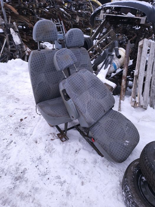 Fotel kanapa siedzenia pasy silnik skrzynia biegów resor Ford Transit