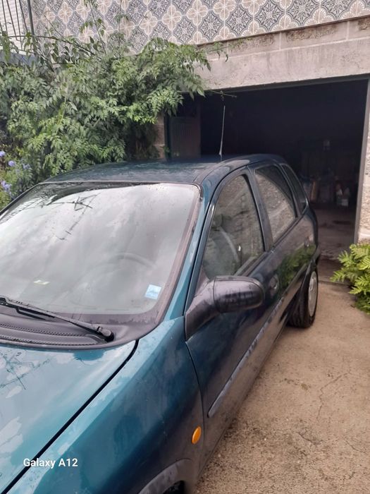 Opel CORCA 1998 74.500 km muinto bom estado