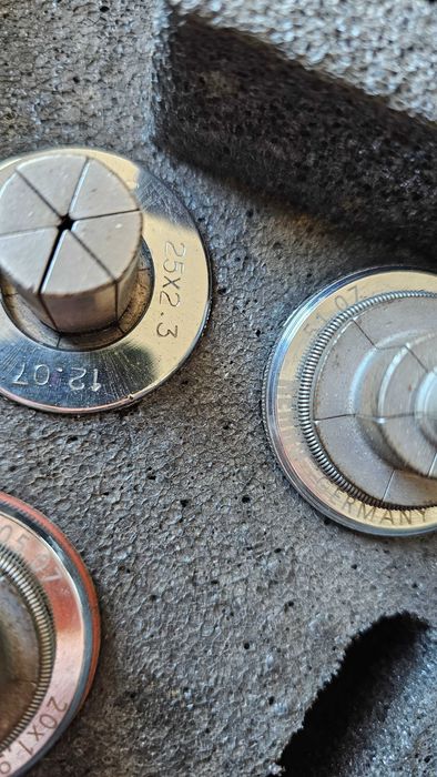 Инструмент rehau