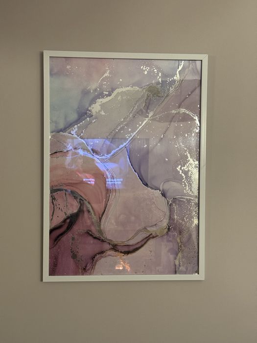 Obraz w bialej ramie