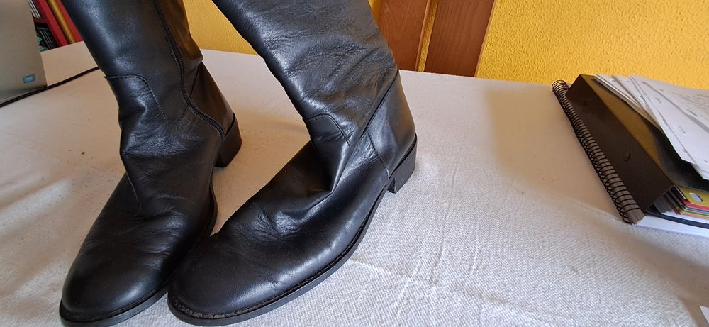 Botas de cano alto pretas