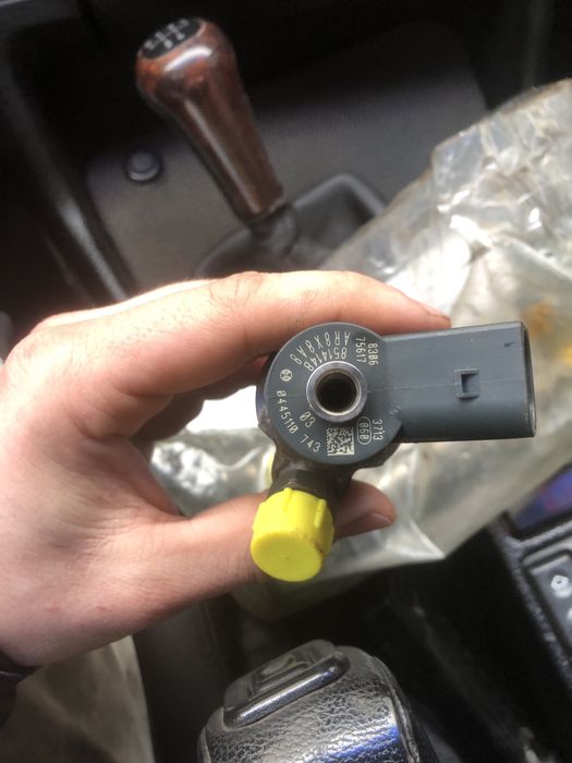 Продам форсунки з бмв 2.0д