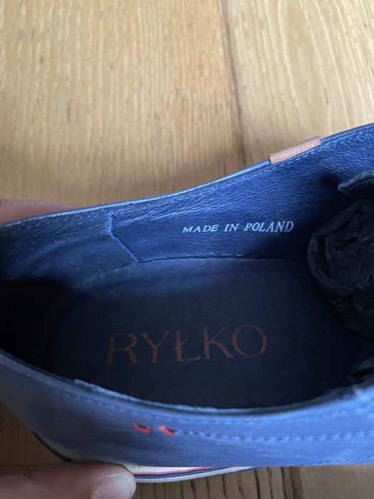 Buty Ryłko skórzane rozmiar 40