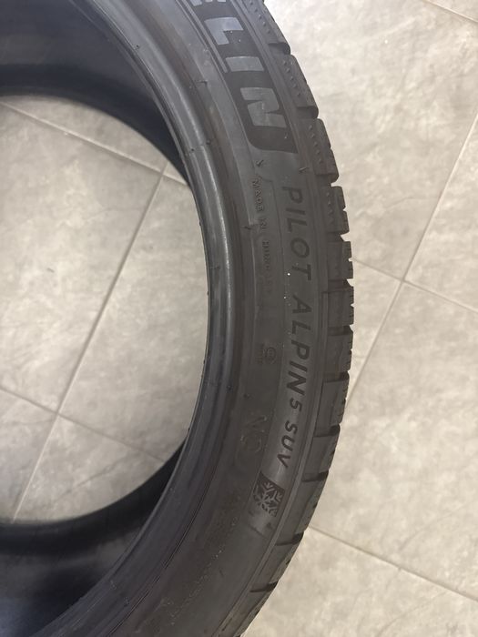 Michelin Pilot Alpin 5 SUV N0 Porsche 21” – 275/40 R21 + 305/35 R21 – komplet 4 szt.