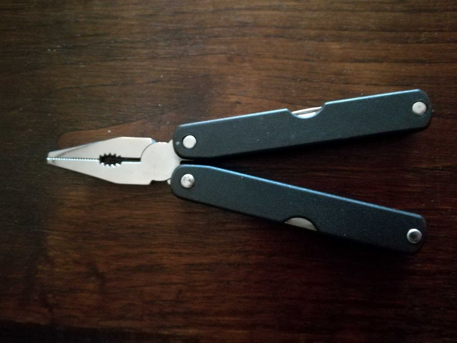 Alicate - Multifunções