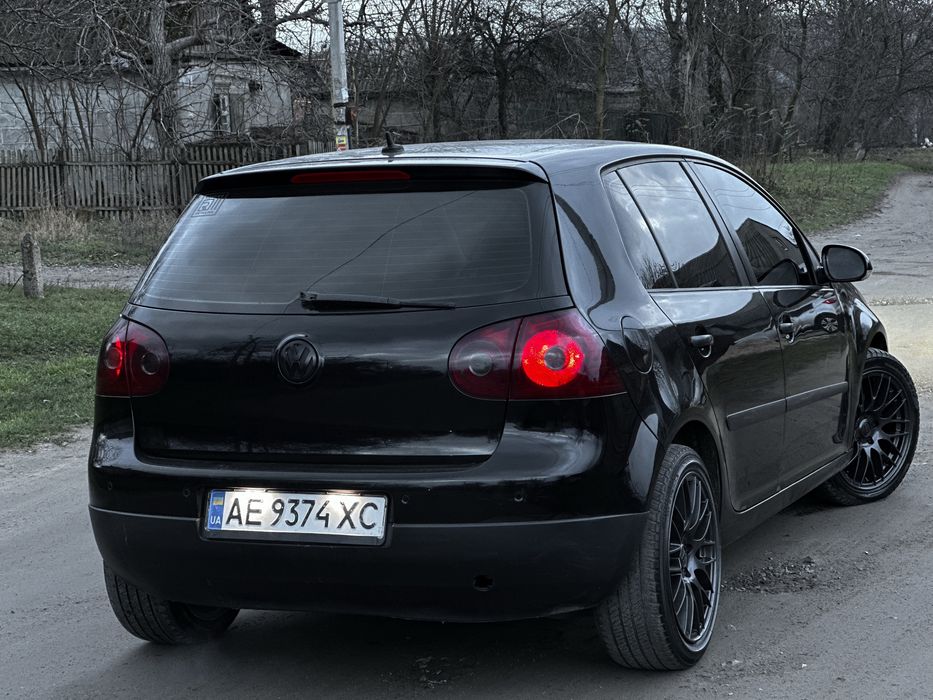 Продам Volkswagen Golf 5